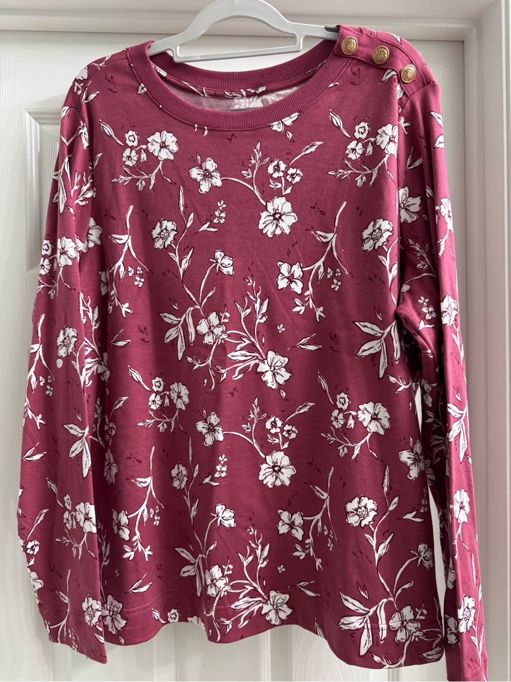 Croft & Barrow lg sleeve top  BRAND NEW! Size XXL.